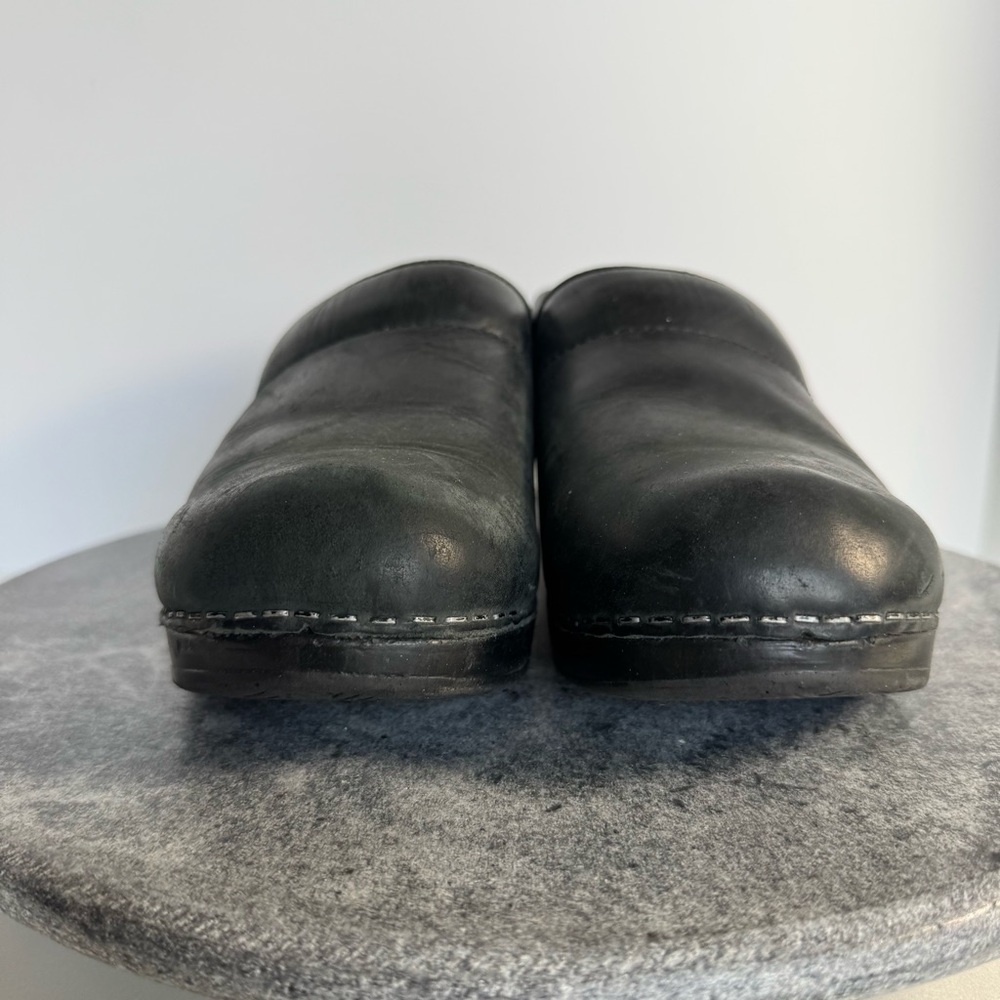 Dansko Solid Black Professional Clogs Shoes 38 - image 2
